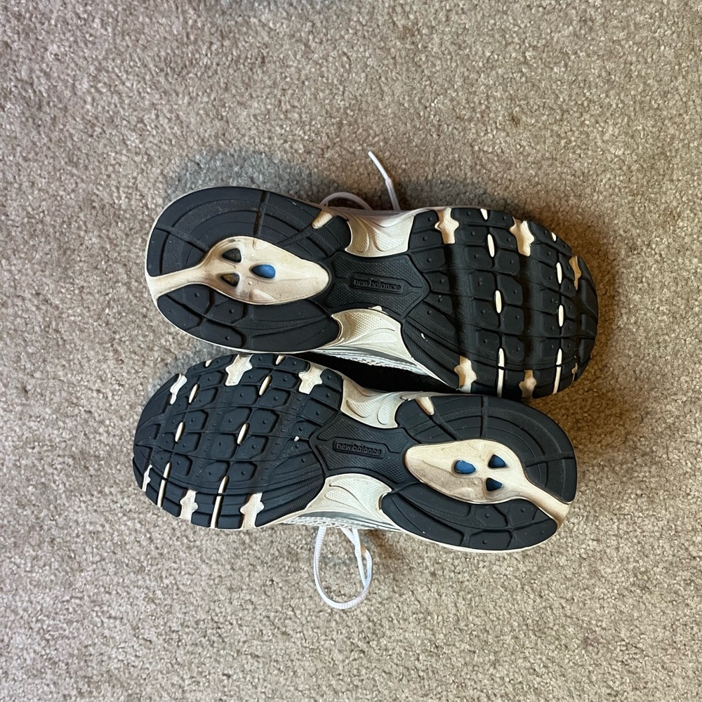 New Balance Metallic Silver Running Shoes - Picture 3 of 7